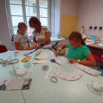 enfants à la couture